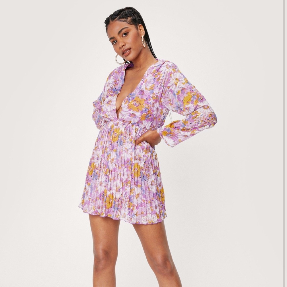 Floral dress, great quality. Worn once
